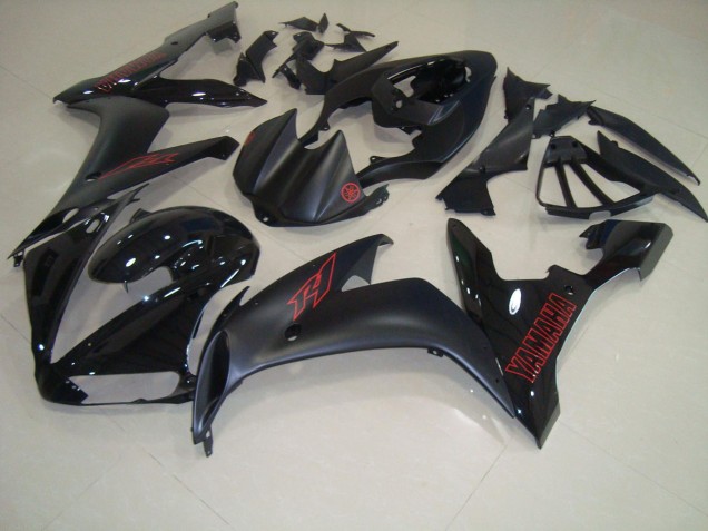 2004-2006 Noir Mat Rouge Yamaha YZF R1 Carénage Moto